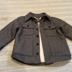 Boys gray flannel coat - size 4 (xs) from the children’s place